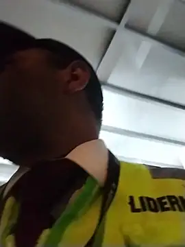 Snapshot of danigarci2307 chatting on 11/29/25, 12:46 danigarci2307 online show from 11/29/25, 12:46