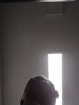 danigarci2307 online show from 04/17/26, 10:35