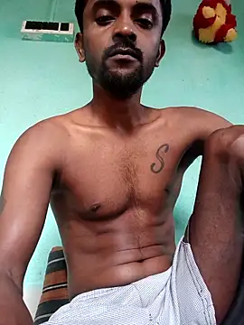 Snapshot of ShinuRoy chatting on 10/15/25, 01:06 ShinuRoy online show from 10/15/25, 01:06