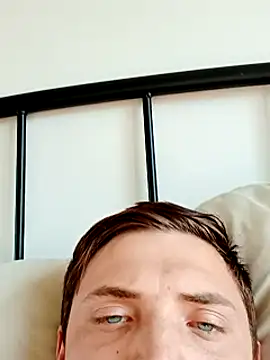 Snapshot of Kevinmeyers000 chatting on 09/26/25, 05:11 Kevinmeyers000 online show from 09/26/25, 05:11