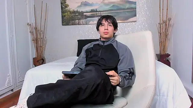 Tyler durten online show from 09/10/25, 03:17