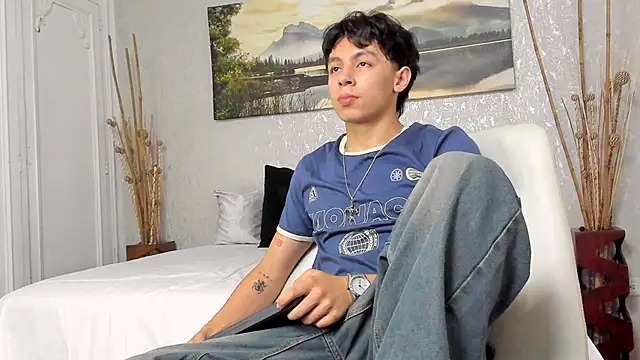 Tyler durten online show from 09/26/25, 03:32