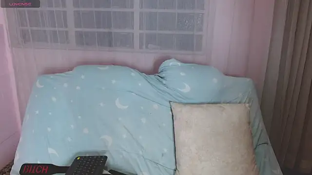 AnnieSparkle online show from 05/31/26, 12:08