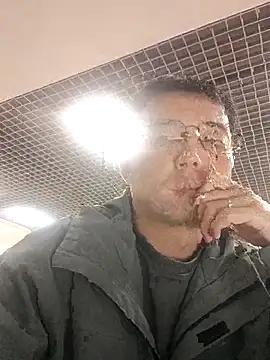 Snapshot of nnnnnan9527 chatting on 10/09/25, 02:31 nnnnnan9527 online show from 10/09/25, 02:31