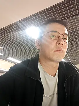 Snapshot of nnnnnan9527 chatting on 10/11/25, 07:40 nnnnnan9527 online show from 10/11/25, 07:40