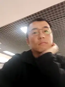 nnnnnan9527 online show from 03/05/26, 06:53