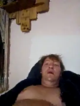 Snapshot of justeadeux chatting on 02/26/26, 07:07 justeadeux online show from 02/26/26, 07:07