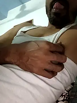 Snapshot of Mr_xxx007@xh chatting on 09/30/25, 05:18 Mr xxx007xh online show from 09/30/25, 05:18