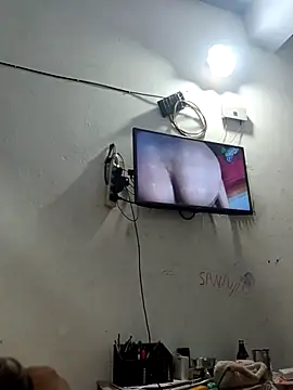 Snapshot of Mr_xxx007@xh chatting on 10/25/25, 09:31 Mr xxx007xh online show from 10/25/25, 09:31