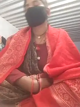 Snapshot of Maya5656 chatting on 11/23/25, 03:12 Maya5656 online show from 11/23/25, 03:12