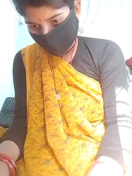 Snapshot of Maya5656 chatting on 11/26/25, 08:37 Maya5656 online show from 11/26/25, 08:37