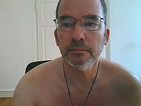 Snapshot of stallionrider88 chatting on 06/11/26, 10:35 stallionrider88 online show from 06/11/26, 10:35