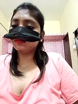 Snapshot of tamilrohini chatting on 10/02/25, 04:41 tamilrohini online show from 10/02/25, 04:41