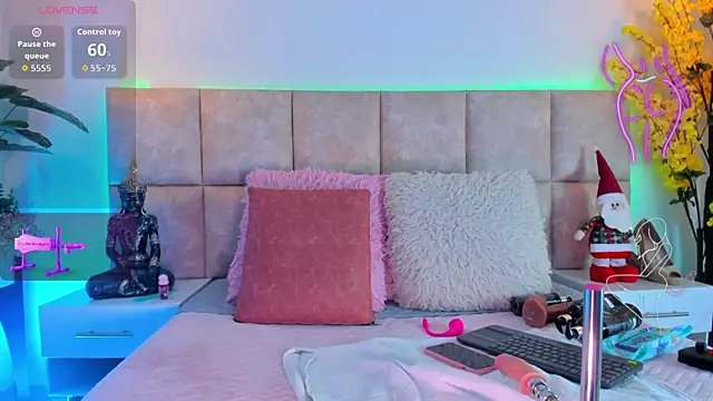 GabbieMonson online show from 12/18/25, 01:39