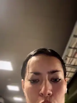 Snapshot of Risky_Workouts chatting on 12/14/25, 06:56 Risky Workouts online show from 12/14/25, 06:56