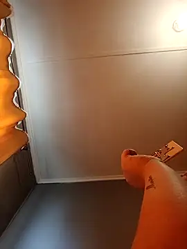 tudiablitalitabellaaa online show from 09/20/25, 07:04