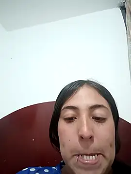 AlessandraPazzi online show from 05/04/26, 04:19
