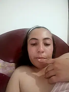 AlessandraPazzi online show from 05/06/26, 04:08