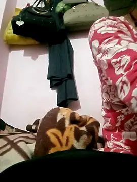 Hot tin74 online show from 11/30/25, 05:39