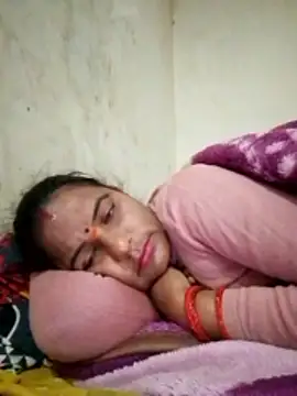 Suhani hot12 online show from 10/28/25, 07:16