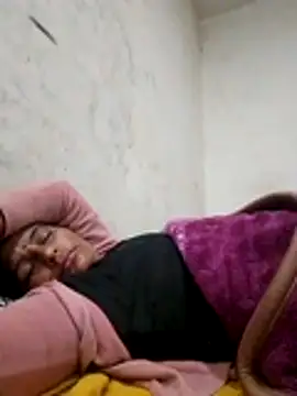 Suhani hot12 online show from 10/29/25, 10:44