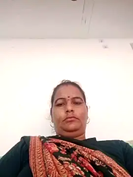 Suhani hot12 online show from 03/22/26, 02:26