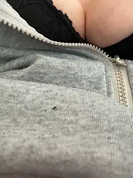 Ladyp5 online show from 04/25/26, 08:39