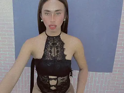 Snapshot of secretmiller_ chatting on 11/29/25, 03:15 secretmiller online show from 11/29/25, 03:15