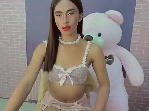 Snapshot of secretmiller_ chatting on 12/03/25, 04:05 secretmiller online show from 12/03/25, 04:05