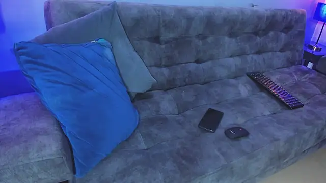 Eross Santy online show from 04/11/26, 08:02