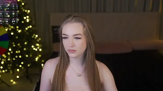 Ella 054 online show from 12/16/25, 07:30