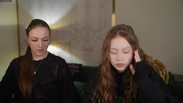 Ella 054 online show from 02/25/26, 11:36