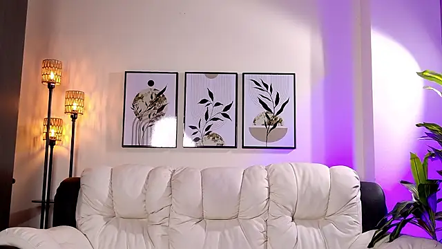 Violeta Foxz online show from 03/06/26, 07:54