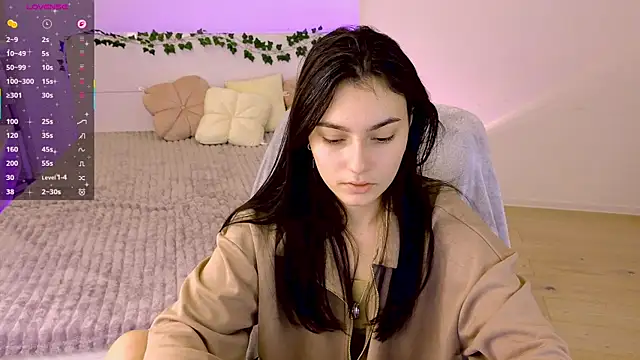 Snapshot of Andres_sssss chatting on 11/13/25, 10:08 Andres sssss online show from 11/13/25, 10:08