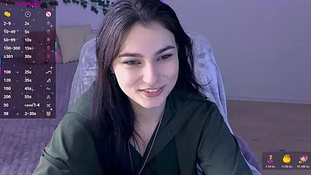 Snapshot of Andres_sssss chatting on 11/17/25, 10:15 Andres sssss online show from 11/17/25, 10:15