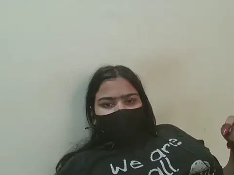 Snapshot of Nataliya_Singh chatting on 03/23/26, 05:33 Nataliya Singh online show from 03/23/26, 05:33