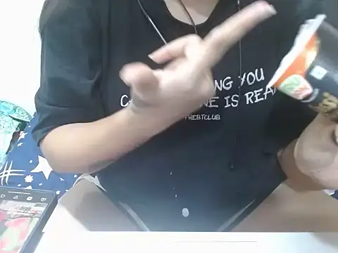 Snapshot of Nataliya_Singh chatting on 03/24/26, 12:32 Nataliya Singh online show from 03/24/26, 12:32