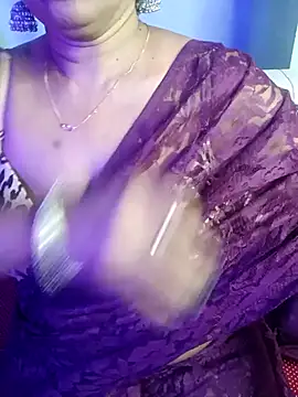 monaa-darling online show from 11/13/25, 05:45