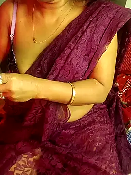 monaa-darling online show from 11/22/25, 06:18