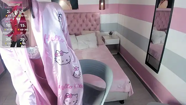 Snapshot of ela_petit chatting on 10/10/25, 09:03 ela petit online show from 10/10/25, 09:03