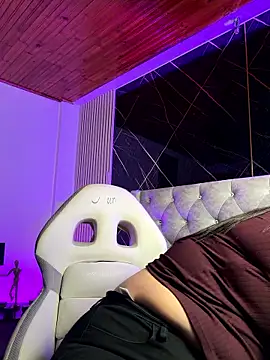 im bunny   online show from 01/15/26, 11:26