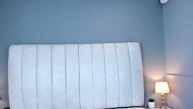 Snapshot of ScarletStarr chatting on 10/12/25, 03:38 ScarletStarr online show from 10/12/25, 03:38