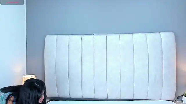 Snapshot of ScarletStarr chatting on 11/02/25, 04:04 ScarletStarr online show from 11/02/25, 04:04