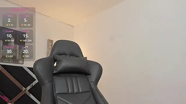 iamCharlotte19 online show from 10/03/25, 07:11