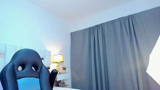 iamCharlotte19 online show from 07/24/26, 07:45