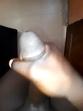Snapshot of NaughtyBen10 chatting on 03/19/26, 09:24 NaughtyBen10 online show from 03/19/26, 09:24