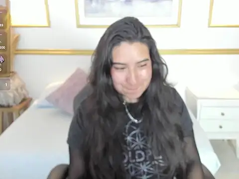 alice coopperx online show from 10/30/25, 12:17