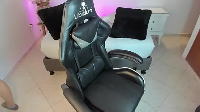 alice coopperx online show from 12/03/25, 12:25