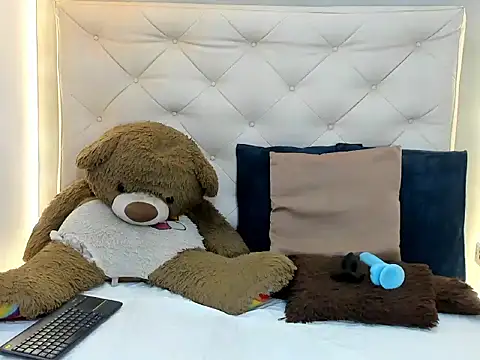 MaicolParker  online show from 03/22/26, 03:26