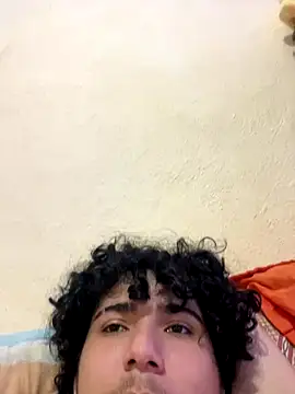 Casal-foda braba online show from 12/18/25, 10:32